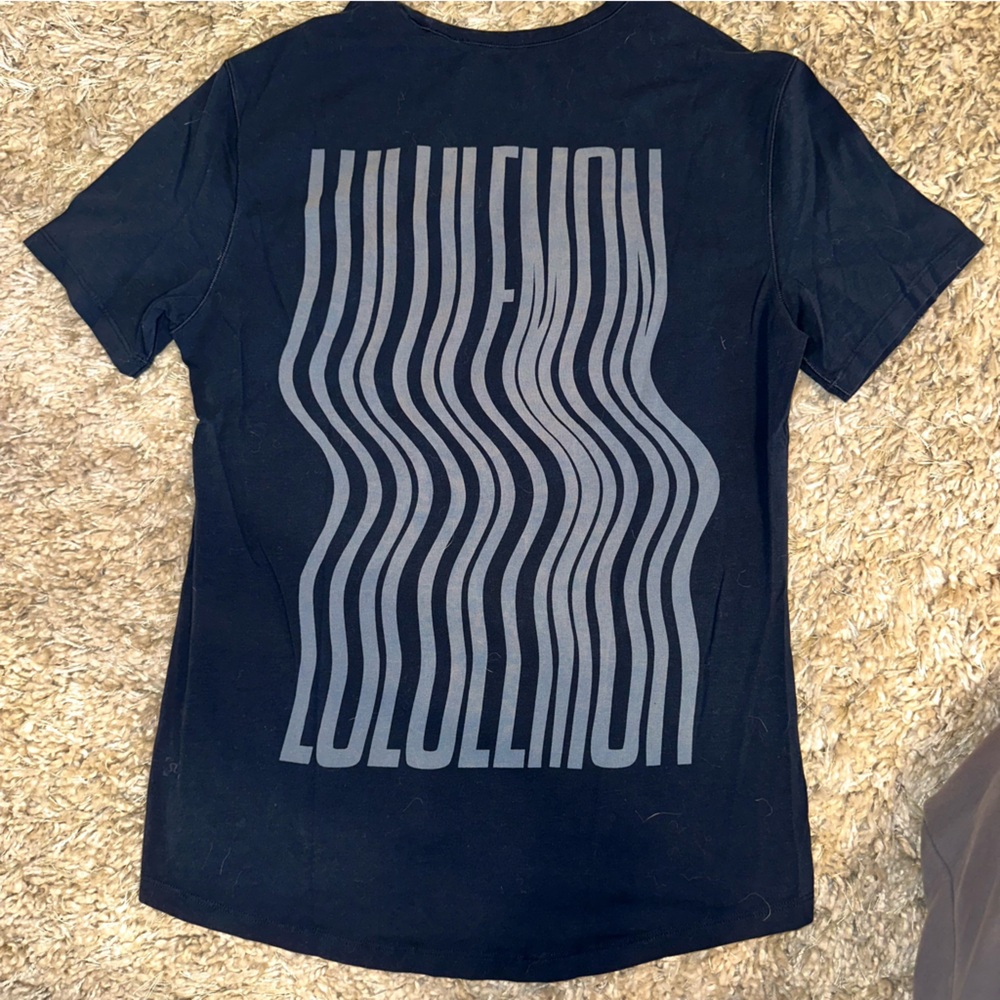 Navy Lululemon Tshirt
